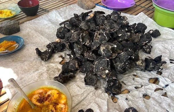Tiram bakar di Kabupaten Barru (Dok: Nofi KabarMakassar)
