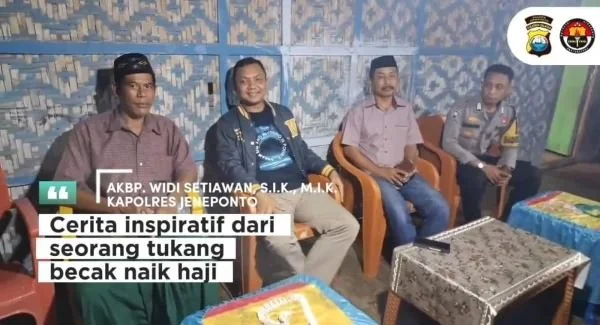 Kapolres Jeneponto, AKBP Widi Setiawan saat mengunjungi kediaman Ramli di Dusun Bungung Carammeng, Desa Samataring, Kecamatan Kelara (Dok : Ist).