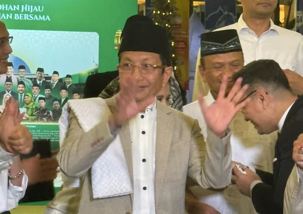 Prof KH Nasaruddin Umar memilih fokus menjalankan tugas sebagai Menteri Agama membantu Presiden Prabowo di tengah dukungan maju Ketum PBNU. (Foto: Dok Serambi Muslim)