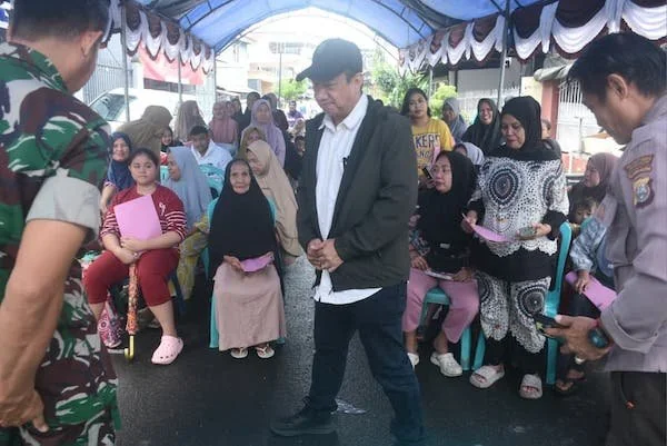Anggota DPRD Makassar, William saat Menyerap Aspirasi (Dok: Ist).
