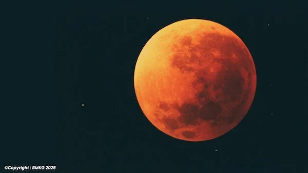 ilustrasi gerhana bulan total (dok. Ist)