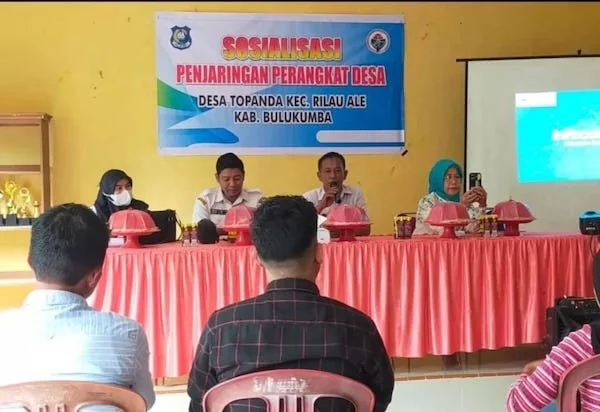 Sosialiasi penjarigan perangka desa di Desa Topanda, Kecamatan Rilau Ale. (Foto : Ist)