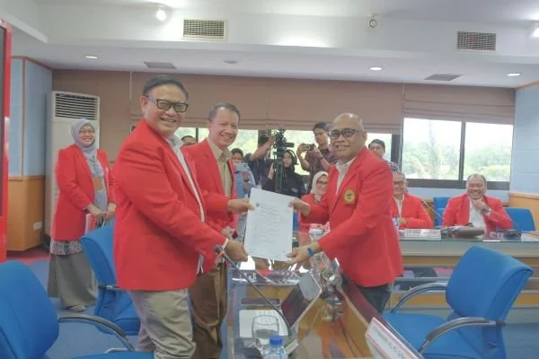 Prof. Muhammad Iqbal Djawad resmi mendaftarkan diri sebagai bakal calon Rektor Universitas Hasanuddin (Dok : Ist).