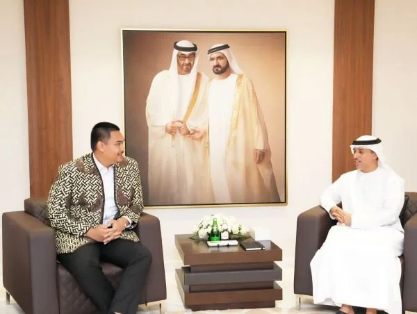 Menteri Pemuda dan Olahraga (Menpora) Republik Indonesia, Dito Ariotedjo bertemu dengan Menteri Pendidikan Uni Emirat Arab (UEA), Dr Ahmad Belhoul Al Falasi.