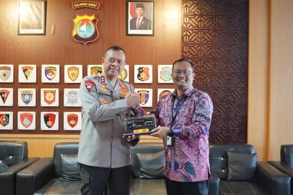 Pertamina Patra Niaga Regional Sulawesi melakukan audiensi dengan Kepala Kepolisian Daerah Sulawesi Barat (Dok : Ist).