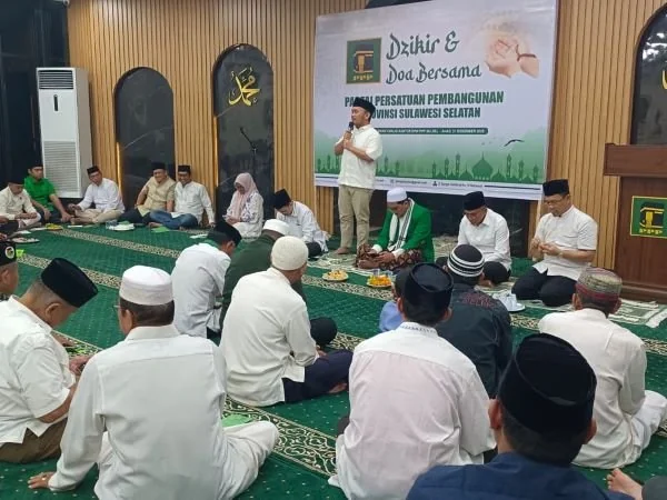 Acara Zikir dan Doa Bersama yang Digelar di Kantor DPW PPP Sulsel, (Dok: Sinta KabarMakassar).