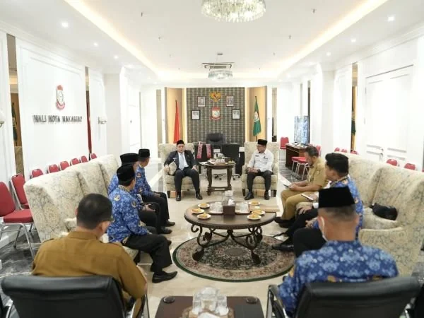 Audiens Wali Kota Makassar, Munafri Arifuddin, dengan Kemenag Makassar (Dok: Ist).