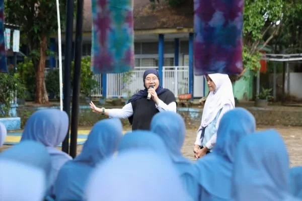 TP PKK Kota Makassar saat menggelar kampanye Stop Boros Pangan, (Dok: Ist).
