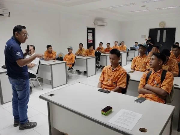 Asmo Sulsel sambut kunjungan industri SMKN 10 Makassar (Dok: Ist)
