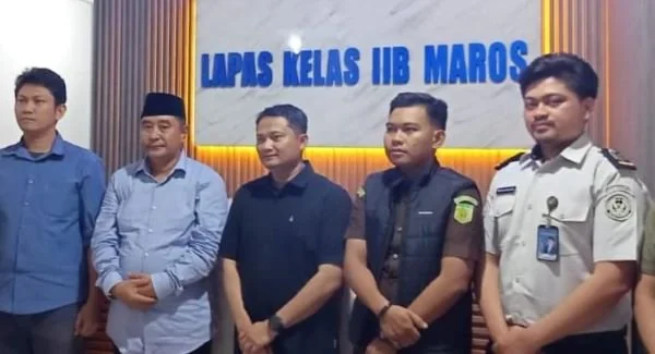Momentum saat Bahtiar Baharuddin bersiap dibebaskan dari Lapas Maros (Dok: Ist).
