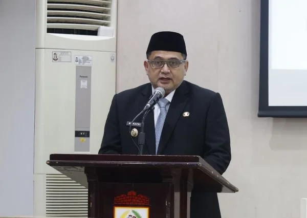 Wali Kota Makassar Munafri Arifuddin saat Memberikan Sambutan di Rapat Paripurna (Dok: KabarMakassar).