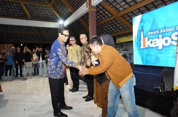 Miftahul Awal Rahman saat Dikukuhkan Jadi Presidium IKAJO Sulsel. (Dok: Ist)