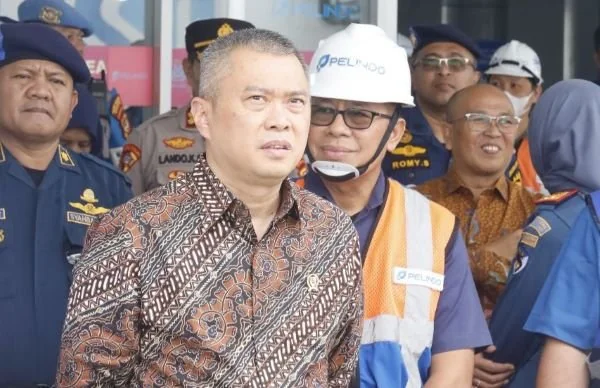 Menhub, Dudy Purwagandhi saat meninjau kesiapan Pelabuhan Makassar (Dok : Ist).