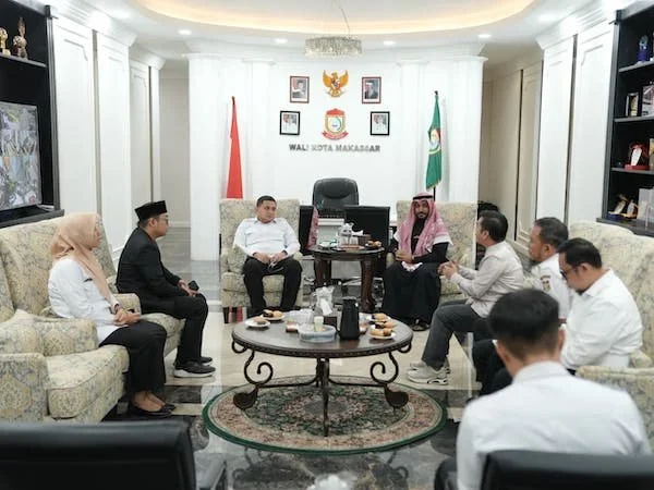 Syekh Abdullah Bawazir saat Audiensi dengan Wali Kota Makassar Munafri Arifuddin, (Dok: Ist).
